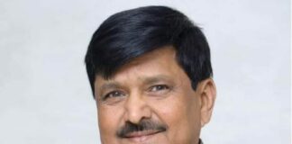 મોરબી: ડુપ્લિકેટ મતદારો અટકાવવા બાબતે ચુંટણી પંચને રજૂઆત