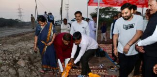 મોરબીના બેલા ખાતે રોડ રસ્તાના વિકાસ કાર્યના ખાતમુહૂર્તને લઈને સીરામીક ઉદ્યોગ તરફથી સરકારનો આભાર