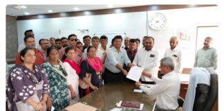 મોરબીના મહાસંઘ દ્વારા બીએલઓને પડતી મુશ્કેલીઓ બાબતે કલેક્ટર – પ્રાંત અધિકારીને આવેદનપત્ર અપાયું