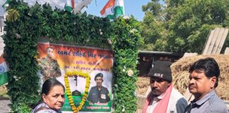 મોરબીના શહીદ જવાન ગણેશભાઈ પરમારના પરિવારને નિવૃત શિક્ષિકા દ્વારા આર્થિક યોગદાન અર્પણ કરાયું