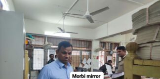 મોરબી કલેક્ટર એક્શન મોડમાં: ટંકારા મામલતદાર કચેરી અને ગ્રામ પંચાયતોમાં ‘સરપ્રાઈઝ વિઝિટ