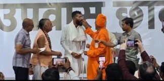 જેતપરના ખેડૂતોના ઉપવાસનો અંત, વળતર પરિપત્રનો અસ્વીકાર; હવે ગામેગામ સત્યાગ્રહની જાહેરાત
