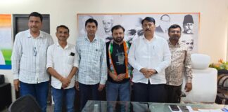 ટંકારા કોંગ્રેસમાં શહેર સંગઠન જાહેર થતાં જ ભડકો: હોદ્દા માટે પડાપડી વચ્ચે કાર્યકર્તાની નારાજગી સામૂહિક રાજીનામાની ચીમકી